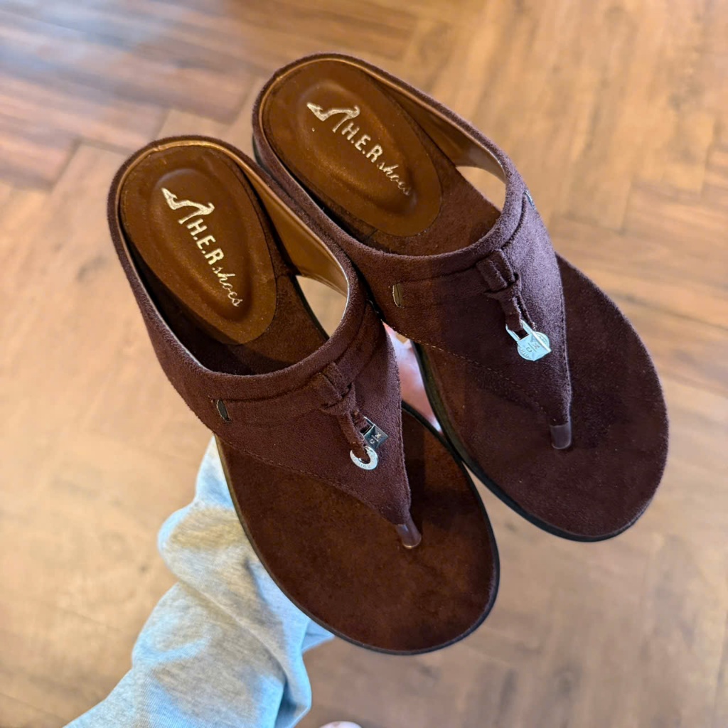 MSDK118 - GIÀY DÉP NỮ H.E.R SHOES - DÉP KẸP SỎ NGÓN ĐẾ BẰNG CAO 3CM -  CHẤT LIỆU NHUNG NIOR ÊM CHÂN