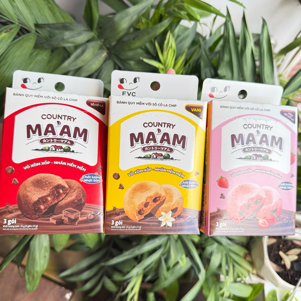 Bánh Quy Mềm Với Sô Cô La Chip Country Ma'am Fujiya Hộp 33gr Vị Dâu, Vị Vani, Vị Socola Thơm Mềm, Xô