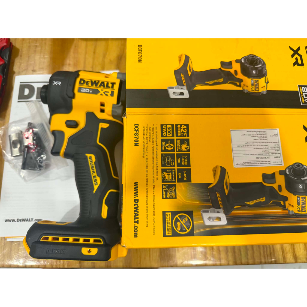 Máy vít dewalt dcf870N New 20v