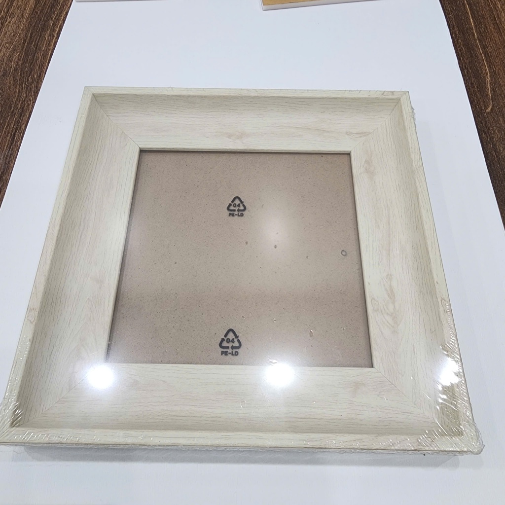 Khung Ảnh Trưng Bày Mẫu Nail 22x22cm – Khung Đựng Móng Mẫu, Trang Trí Salon Nail