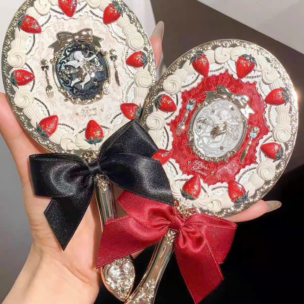 Gương Cầm Tay Strawberry Cupid - Flowers Knows