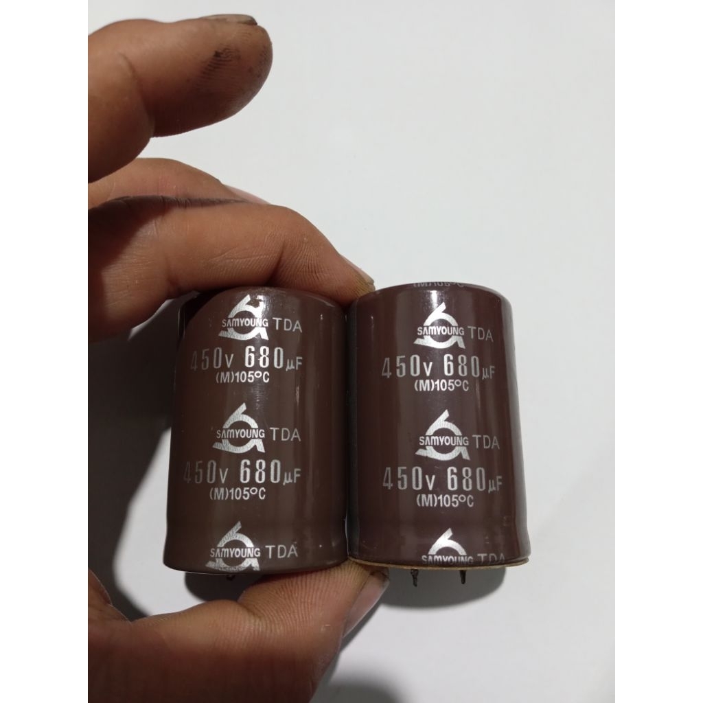2 tụ 450v 680uf chính hãng xịn