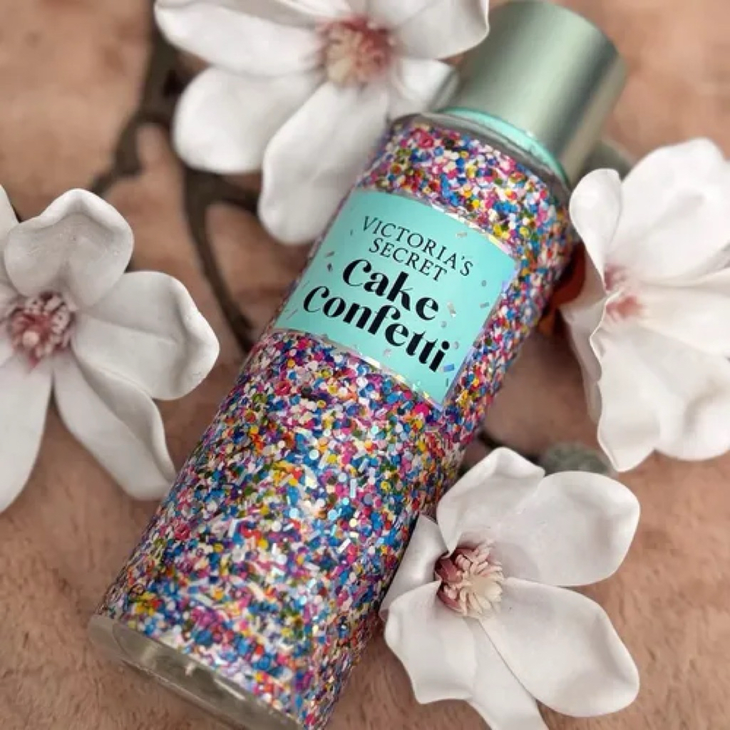 🎉 Xịt Thơm Toàn Thân Victoria’s Secret Cake Confetti Fragrance Mist 250ml – Hương Bánh Kem Ngọt Ngào