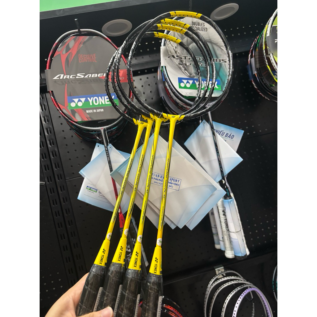 Vợt (khung) cầu lông Yonex Nanoflare 1000 play chính hãng bảo hành 3 tháng