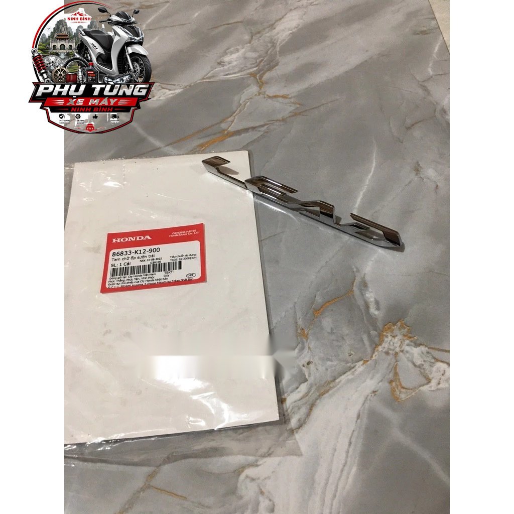 Tem Chữ ốp Sườn Lead 125 (2013 > 2015) Honda (86833K12900) DH