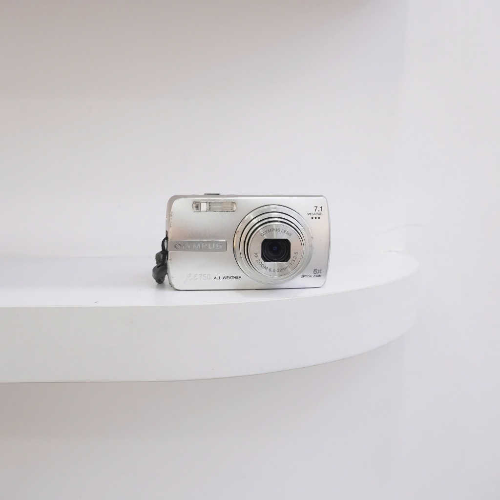 MÁY ẢNH OLYMPUS MJU 750
