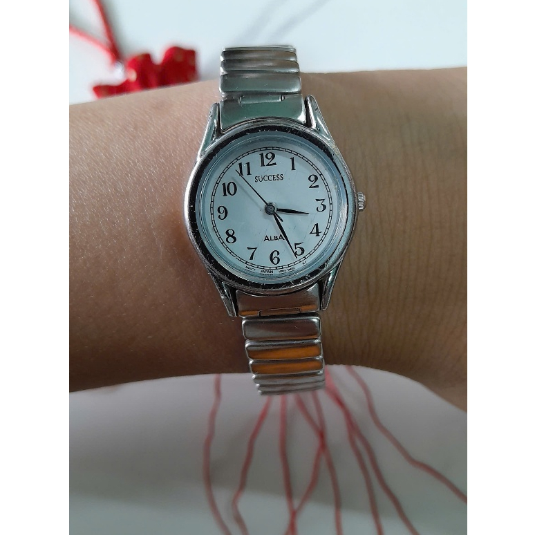 Đồng hồ nữ SUCCESS ALBA size 25mm dây chun sang trọng second hand si nhật- đã qua sử dụng