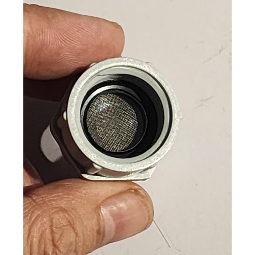 Cút nối có gioăng cao su có lưới lọc cặn bẩn dùng cho mọi dây cấp nước CAESAR, INAX, TOTO FP827-9