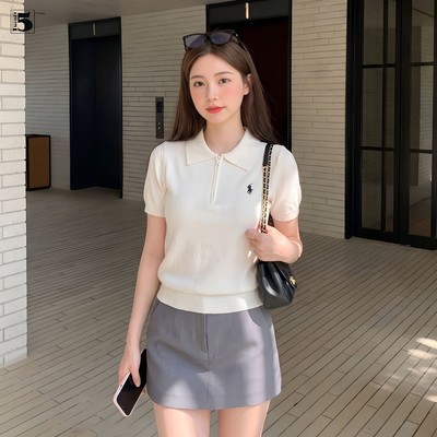 Áo len mongtoghi Twentyfive ngắn tay cổ polo khóa kéo, thêu hình họa tiết trước ngực 6731