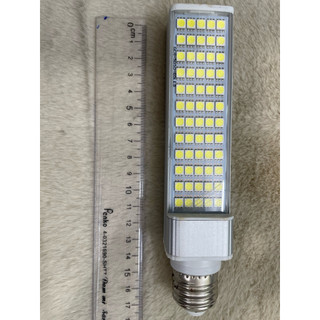 Đèn led chiếu sáng bàn kỹ thuật, bàn học 12w/ 60 bóng Led siêu sáng