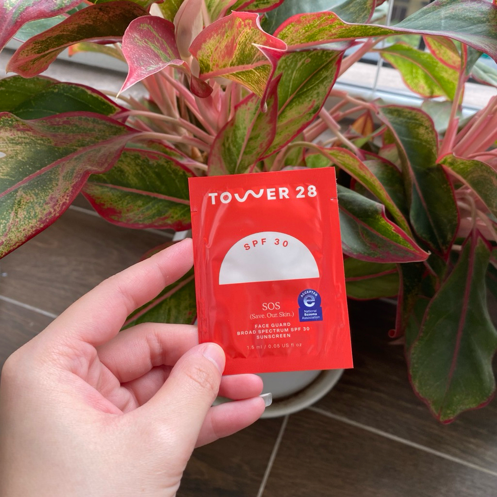 Kem Chống Nắng Tower 28 Mini SOS FaceGuard SPF 30 Mineral Sunscreen