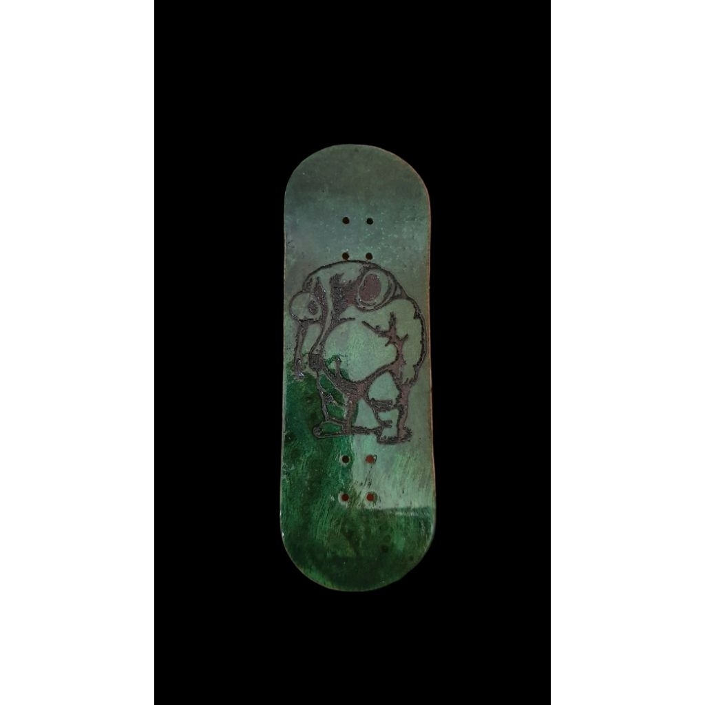 Saigon Skateboards "Invasion" 34mm Green Burl Fingerboard Deck
