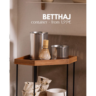 Hộp thiếc có nắp 1.3L BETTHAJ hàng châu Âu (có sẵn)