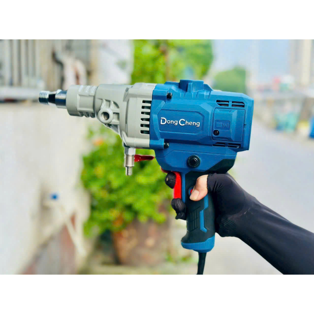 Máy khoan rút lõi bê tông 2000W 110mm DONGCHENG DZZ05-110