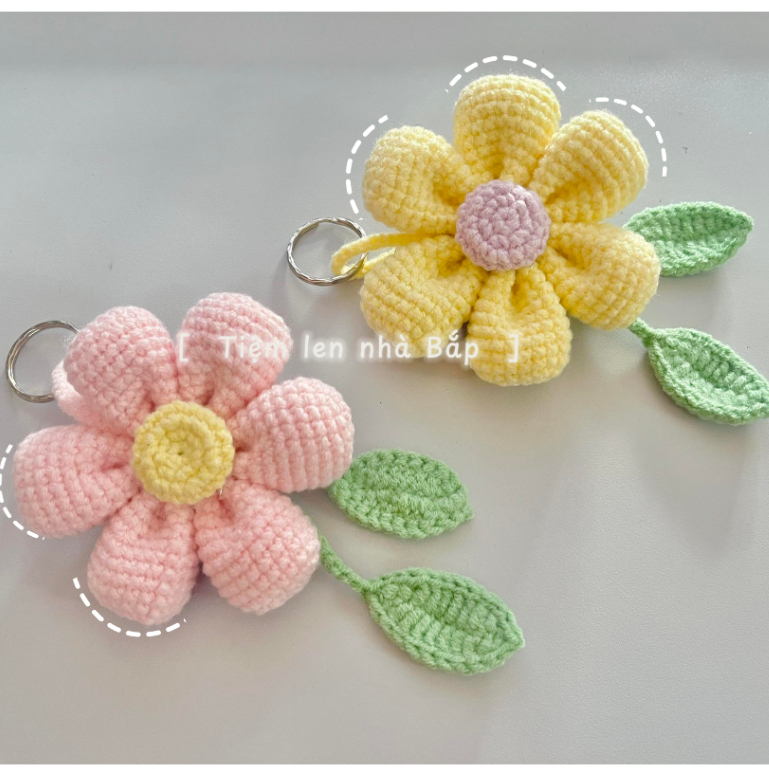 Móc khóa bằng len hoa 6 cánh, đồ handmade làm quà tặng ý nghĩa