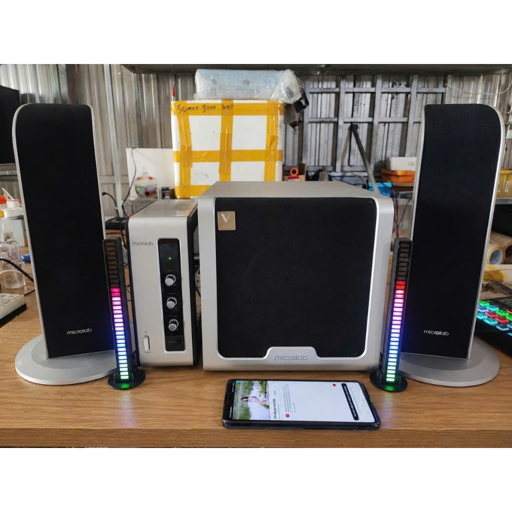 Loa bluetooth của Mỹ Microlab FC361 (2.1) 140w , bass lực treble hay, tặng dây 3.5, Đã qua sử dụng đ