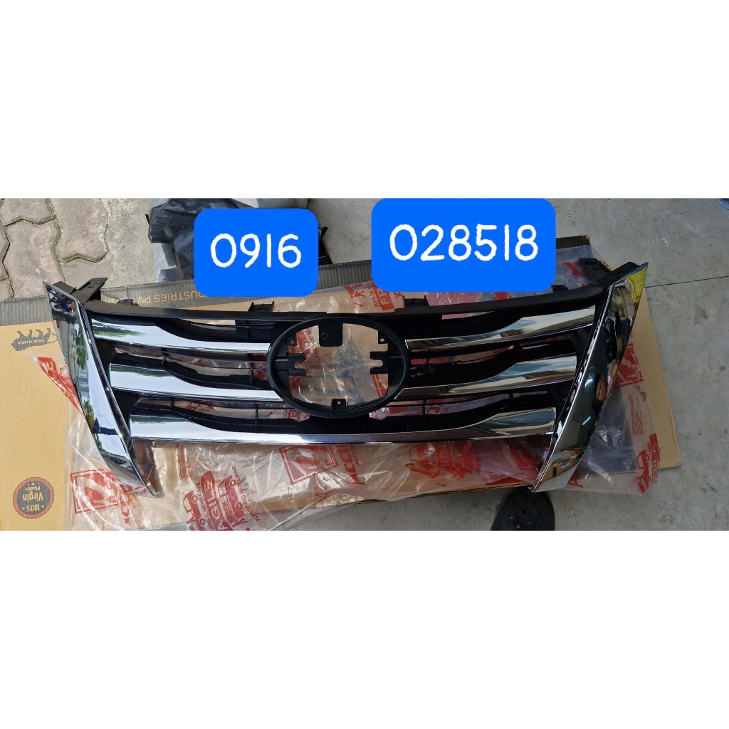Fortuner 2018 2019 2020 Mặt calang mạ Crom ca lăng toyota