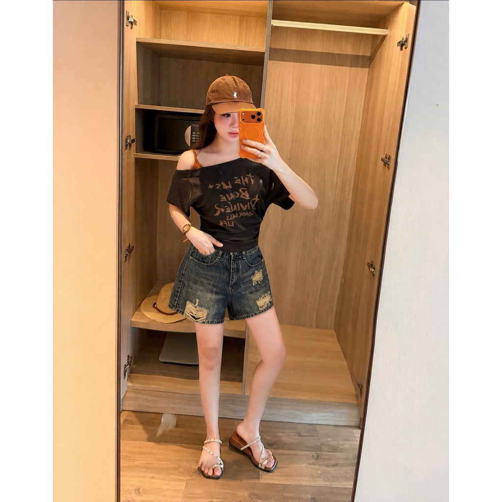 Quần sọt jean nữ chất jean QC , quần short jean bò nữ không co giãn ( J05 7483 )