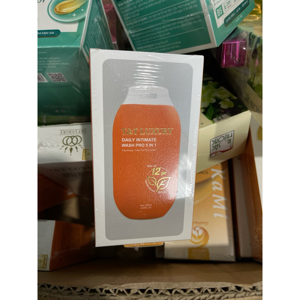 Dung dịch vệ sinh T&T LUXURY