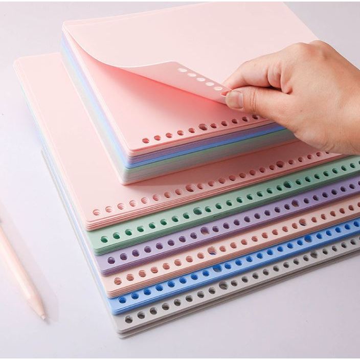 Bìa làm sổ còng A4 đục sẵn 30 lỗ chất liệu giấy và nhựa
