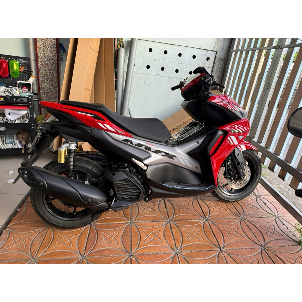 Tem NVX v2 2021 2022 đỏ đen xám (mã XKE 2122230726)