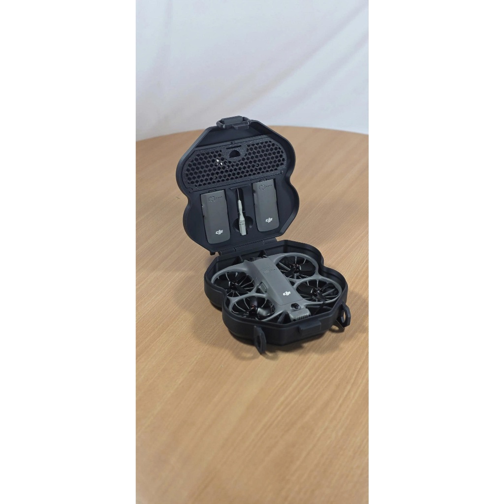 Tất cả phụ kiện cho DJI Flycam dòng NEO, INSPIRE được làm từ nhựa in 3D giúp bảo vệ cho flycam DJI