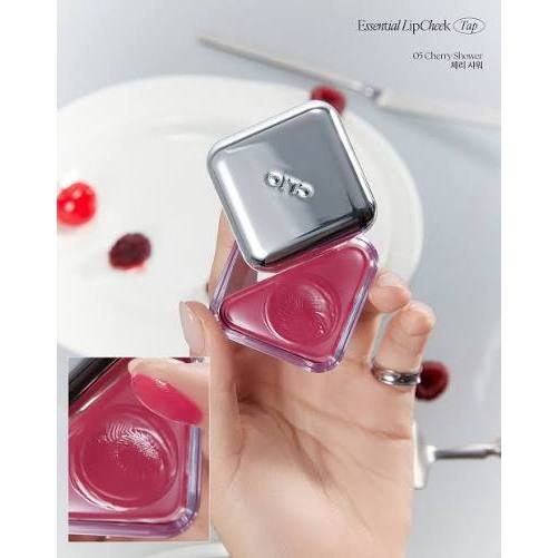 Má Hồng& Son môi CLIO Essential Lip Cheek Tap 05 Cherry Shower Màu Đỏ Anh Đào