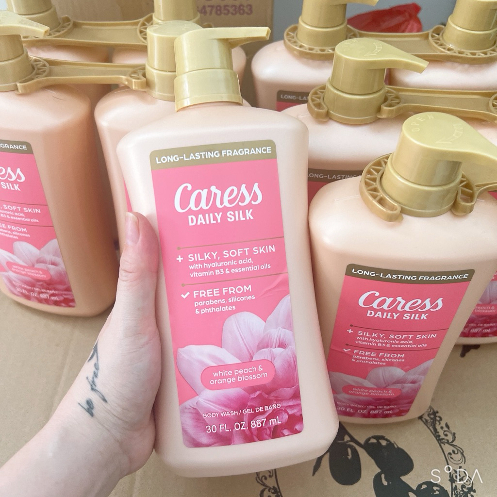 SỮA TẮM DƯỠNG ẨM CARESS DAILY SILK HYDRATING BODY WASH, WHITE PEACH & ORANGE BLOSSOM - 887ML