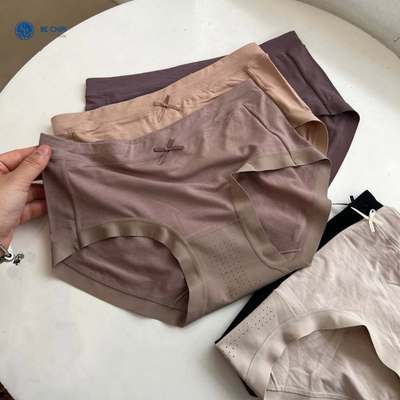 Combo 3 Quần Lót Nữ Cotton Cạp Vừa Đáy Thông Hơi Gom Bụng Freesize (50-65kg) QL1012 Nội Y Bechipi
