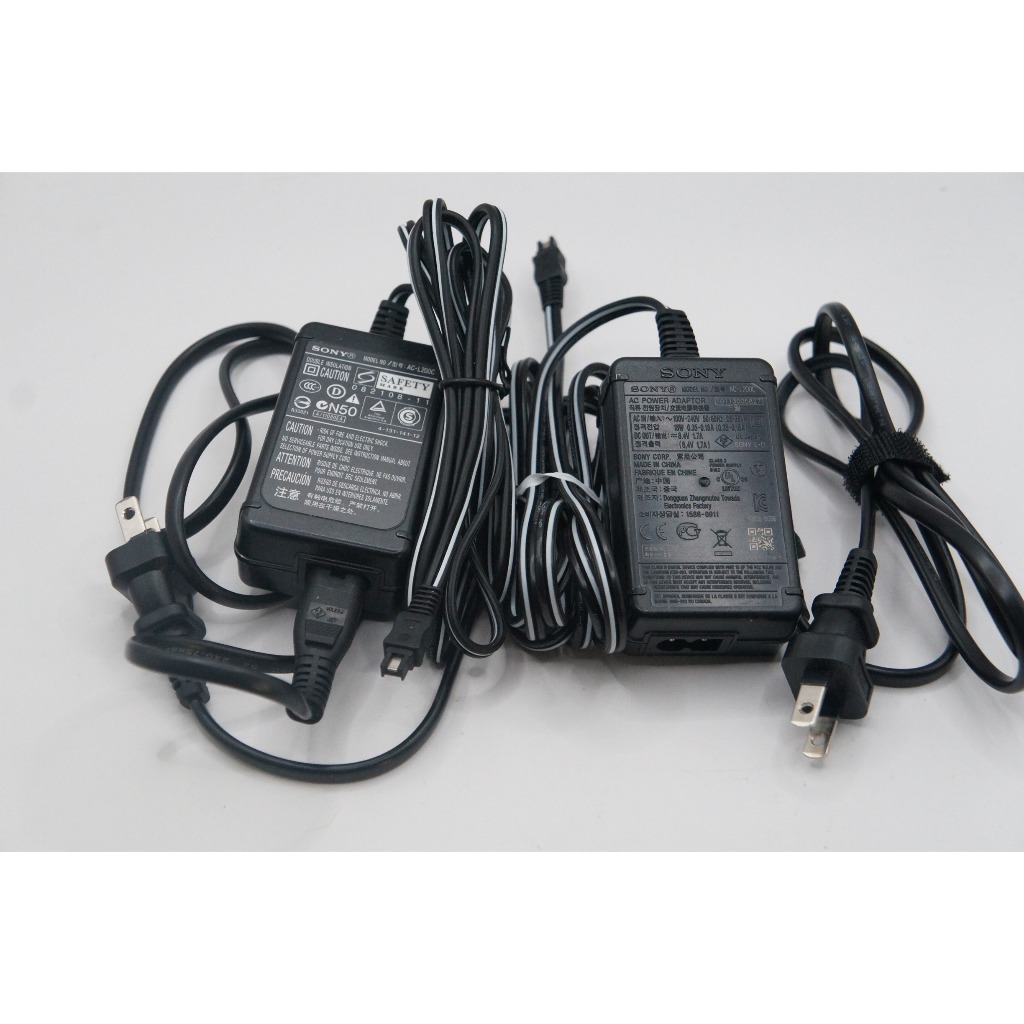 Sạc Sony AC-L200C Cho Máy Quay Handycam CX240, PJ410, AX100, PJ675, SX44, DCR-SR68 – Hàng Zin Tháo M