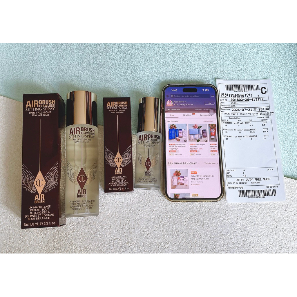 Xịt khoá nền Charlotte Tilbury Airbrush Flawless Setting Spray