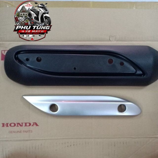 ỐP bô Click 110 Honda (18319KVB900)ỐP bô Click 110 Honda (KVB900) DH