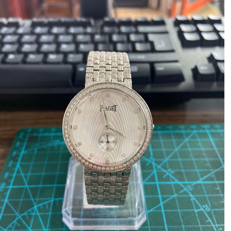 Đồng hồ đeo tay Nam Điện tử PIAGET SX8072M