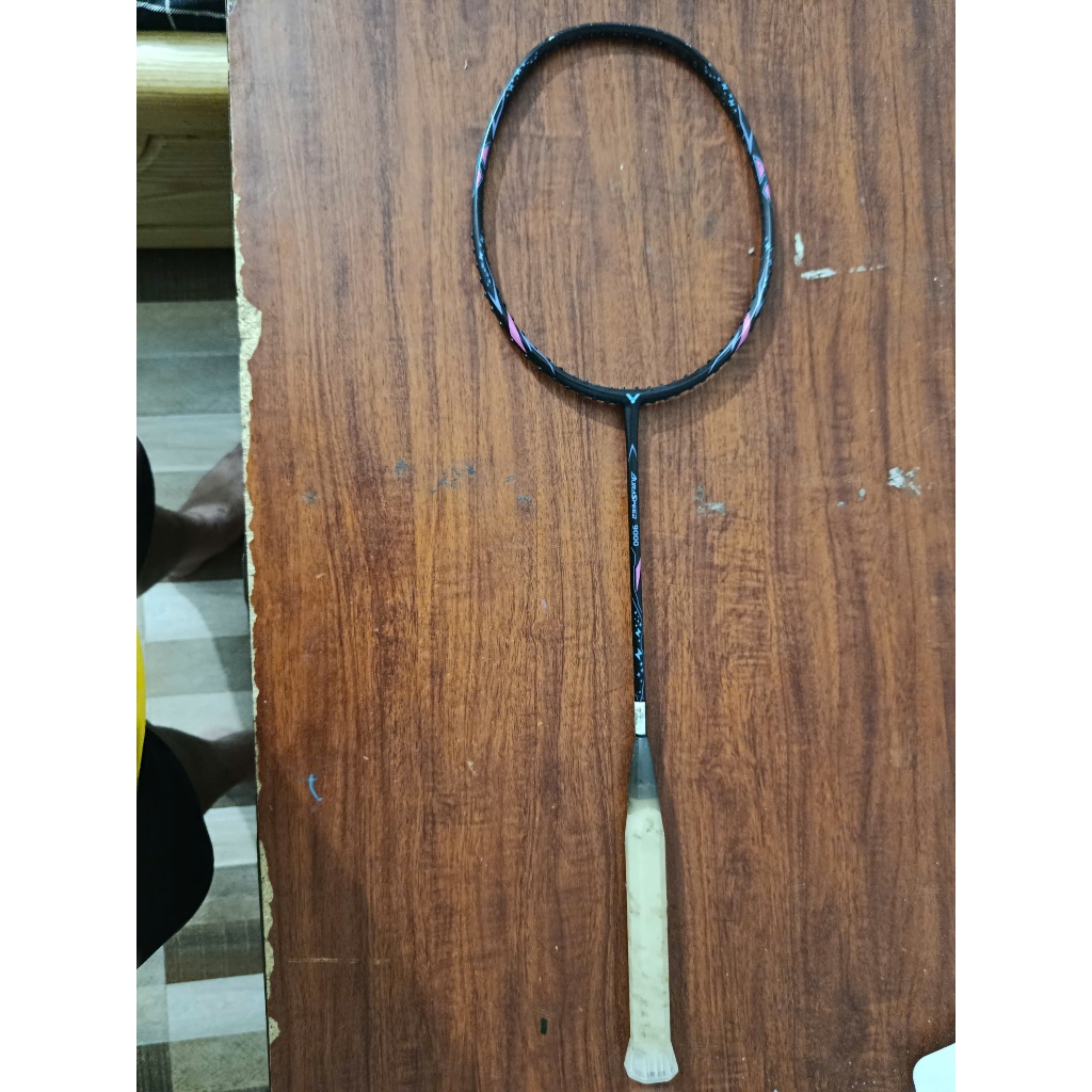 Victor Auraspeed 9000 Đen Hồng