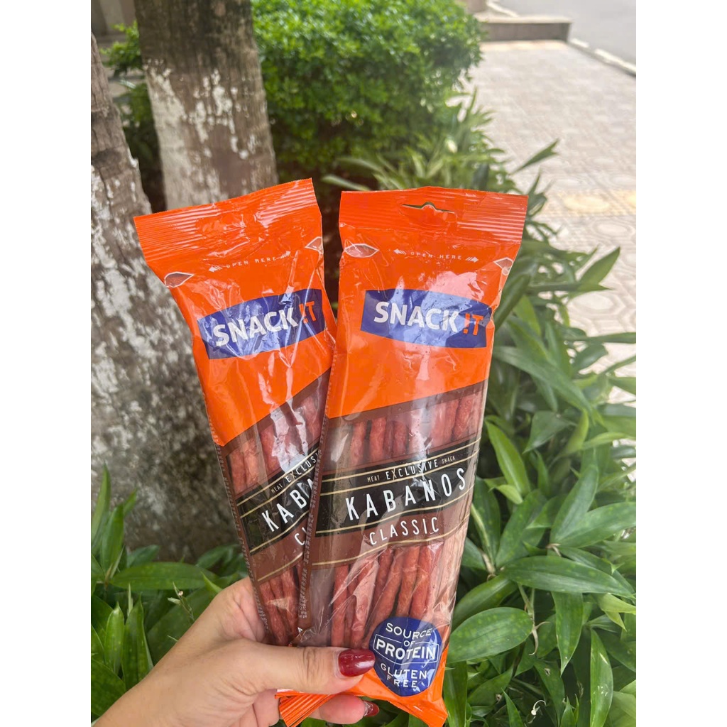 Combo 2 Gói Snack It Salami Kabanos Classic 50g Xúc Xích Khô Ăn Liền Snack Giàu Protein Tiện Lợi