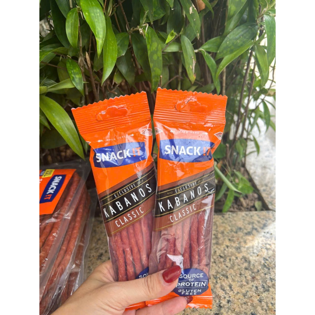 Snack It Salami Kabanos 50g Xúc Xích Khô Ăn Liền Thơm Ngon Tiện Lợi Mỗi Ngày