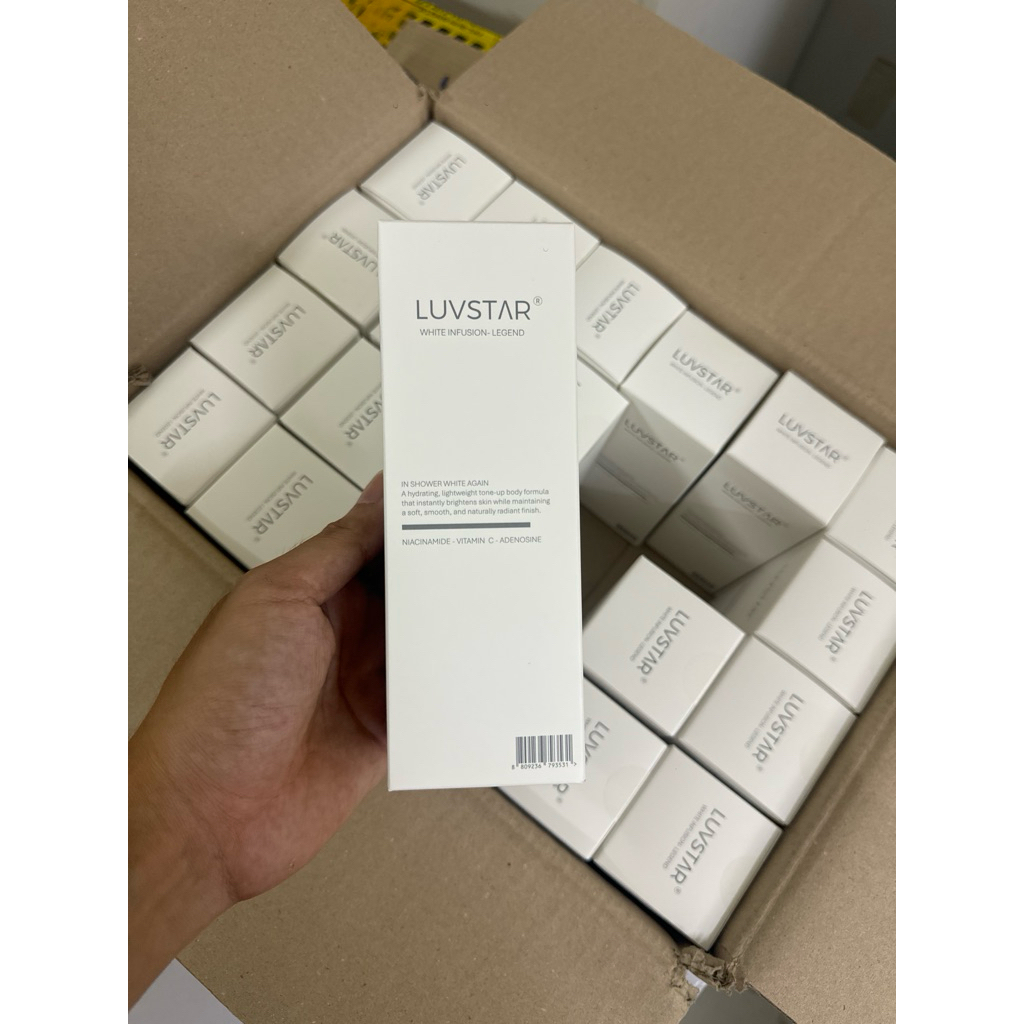 Sữa Tắm Truyền Trắng Body Tone Up LUVSTAR White Infusion Legend Dưỡng Sáng Da Niacinamide Vitamin C
