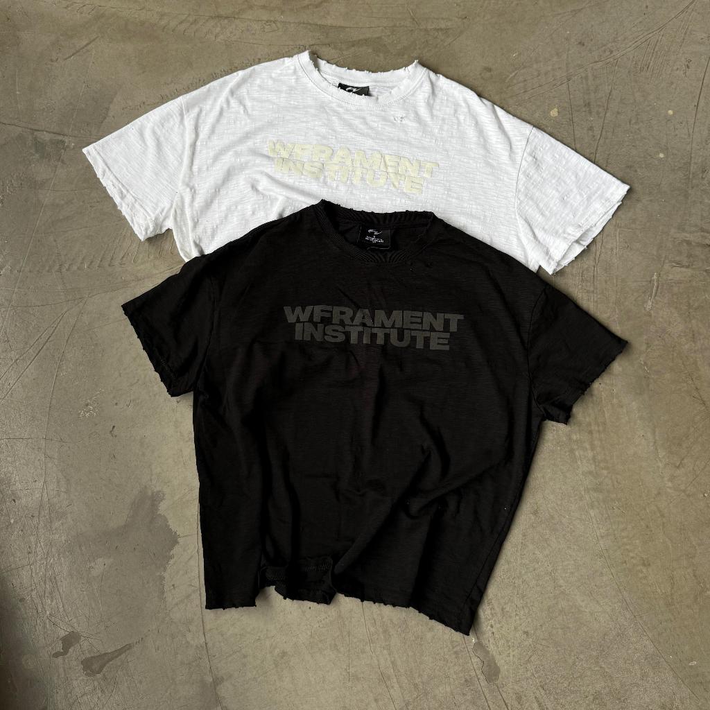 BLUR MARK TSHIRT / Áo thun xược có mài rách in phủ nhung Whose Studio nam nữ