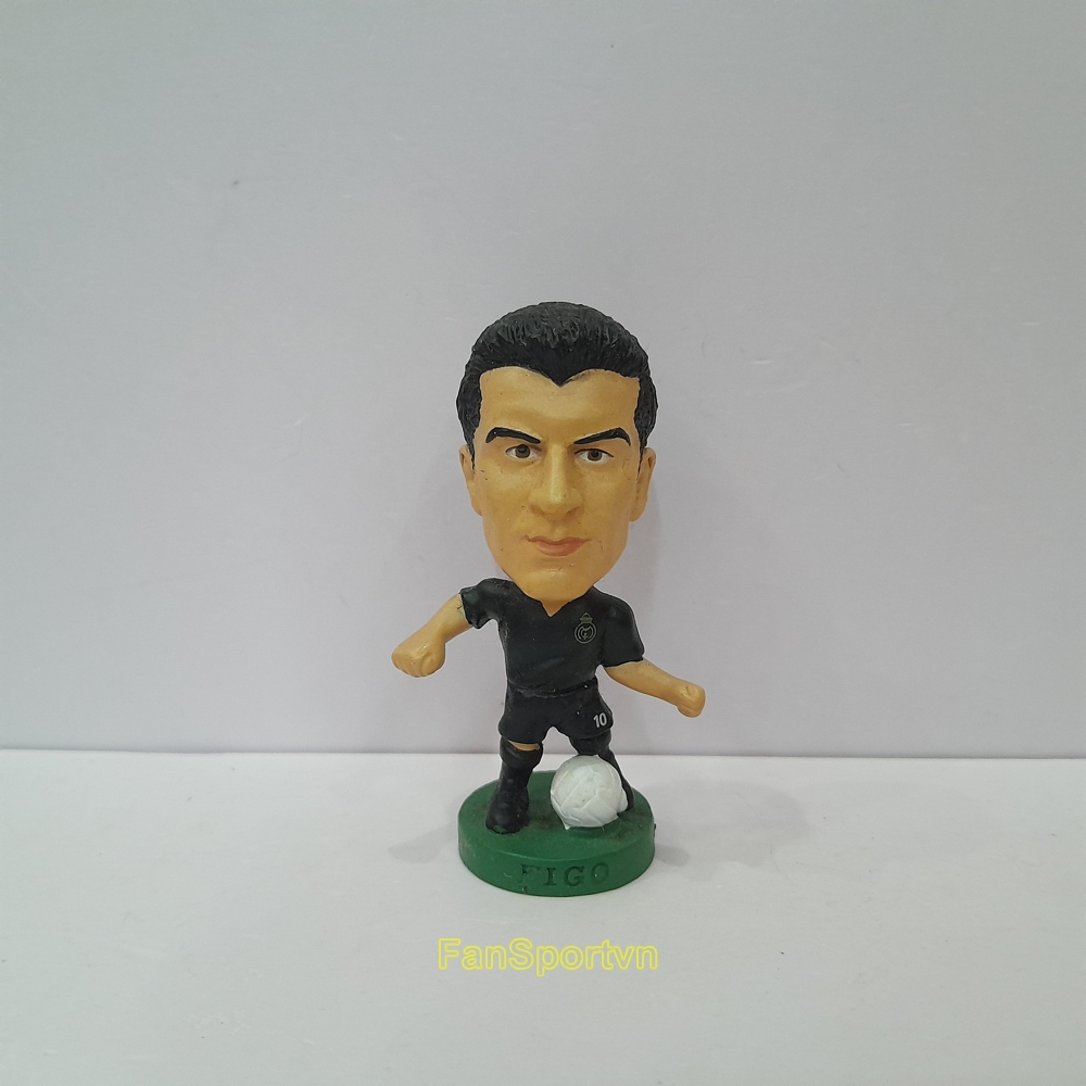 Mô hình tượng cầu thủ bóng đá Luis Figo 10 Real Madrid 2001 2002 away corinthian PRO636 prostars kod