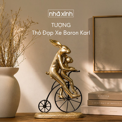 Tượng thỏ đạp xe Baron Karl