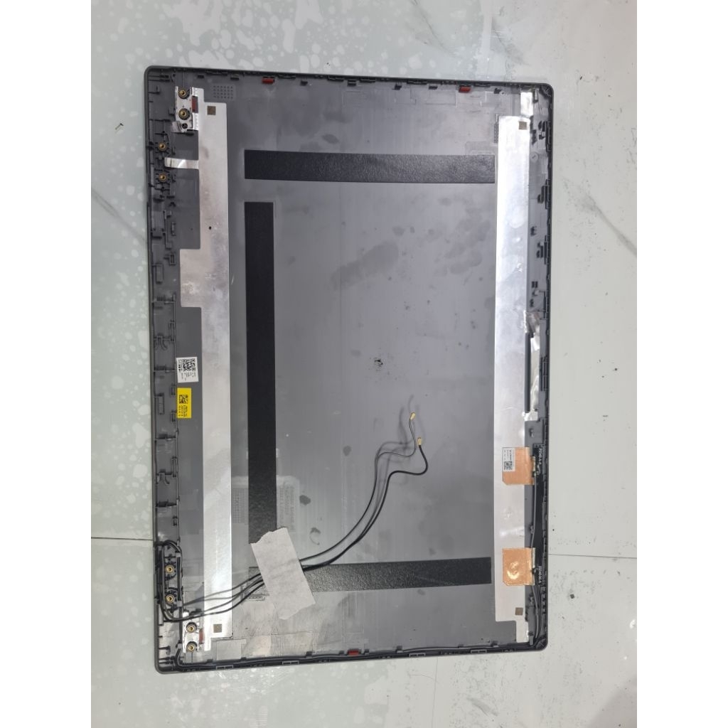 mặt A lenovo ideapad slim 3 15ARE05 81W4