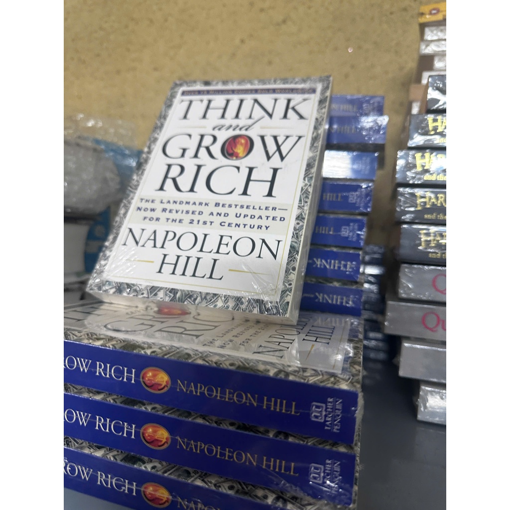 Sách Ngoại văn: Think And Grow Rich - English Version