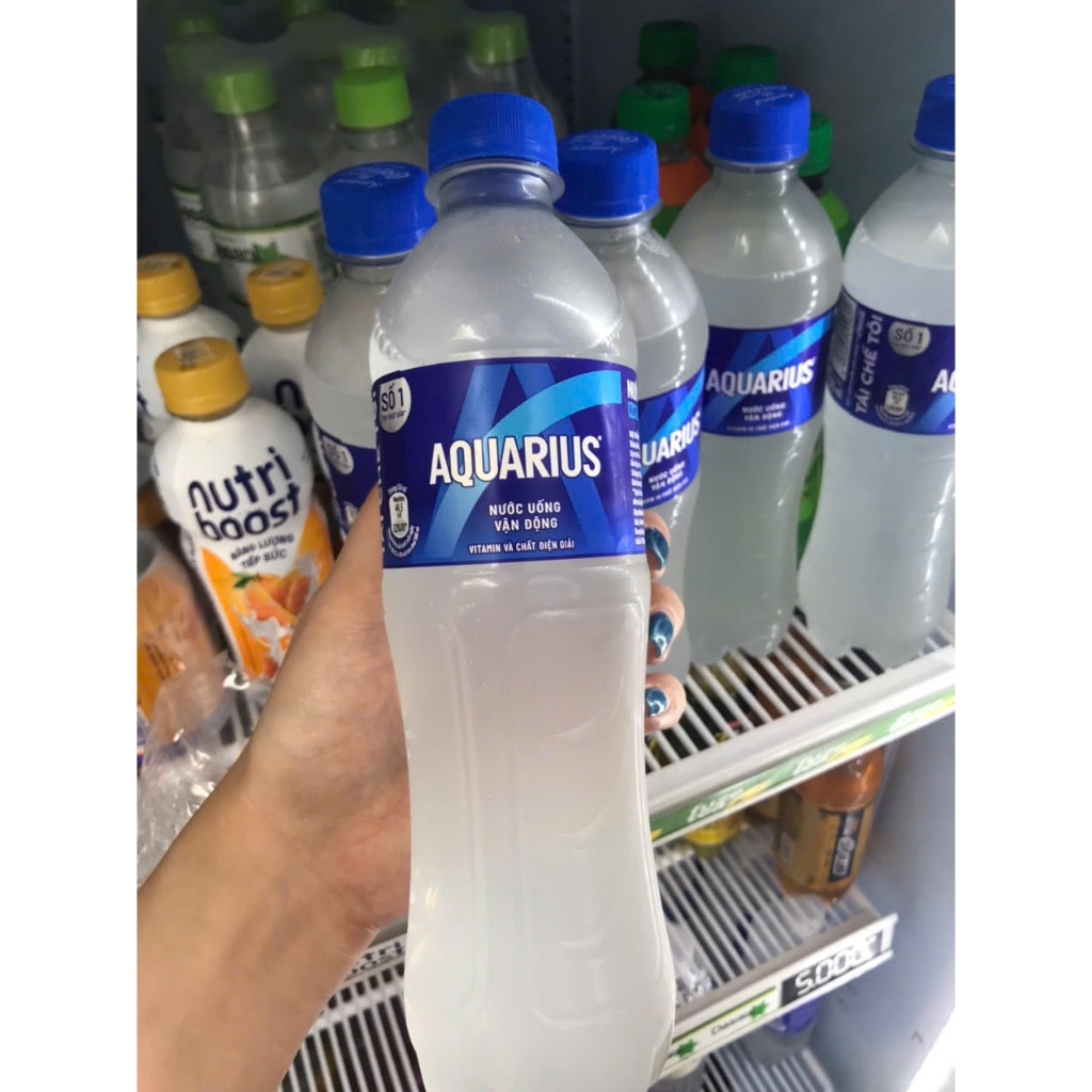 1 chai 500ml nước uống thể thao AQUARIUS giải khác đỉnh cao