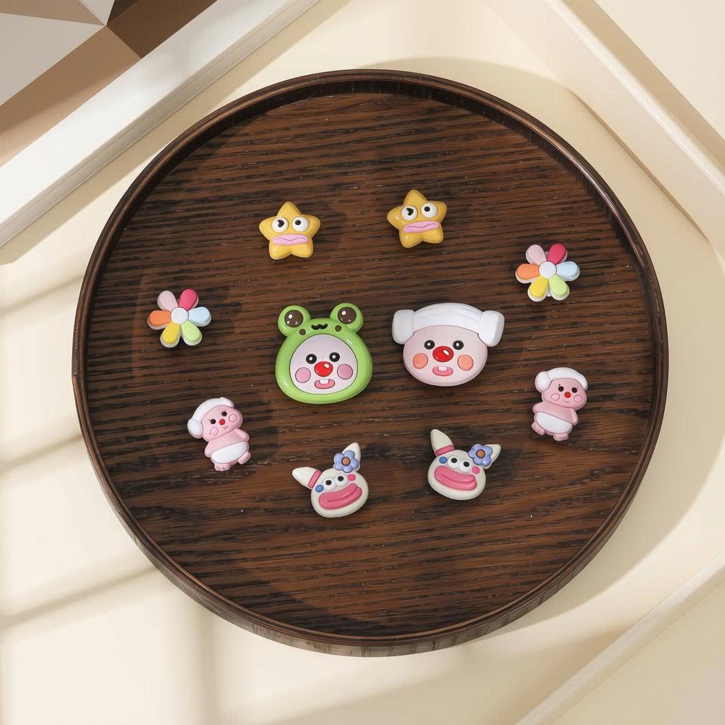 Jibbitz gắn dép Cross, Sticker gắn dép sục chủ đề gấu Loppy hồng siêu đáng yêu bộ gồm 10 hình