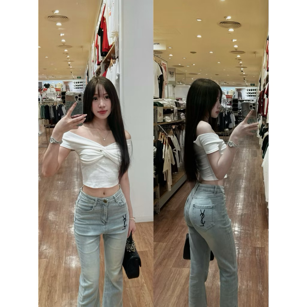Quần jean loe xanh bạc thêu hoạ tiết-Moxie Boutique-