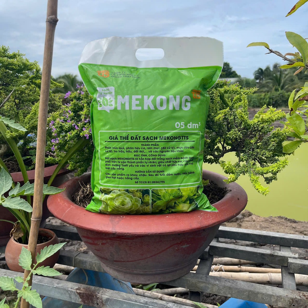 GIÁ THỂ ĐẤT SẠCH MEKONG TTS 05DM3