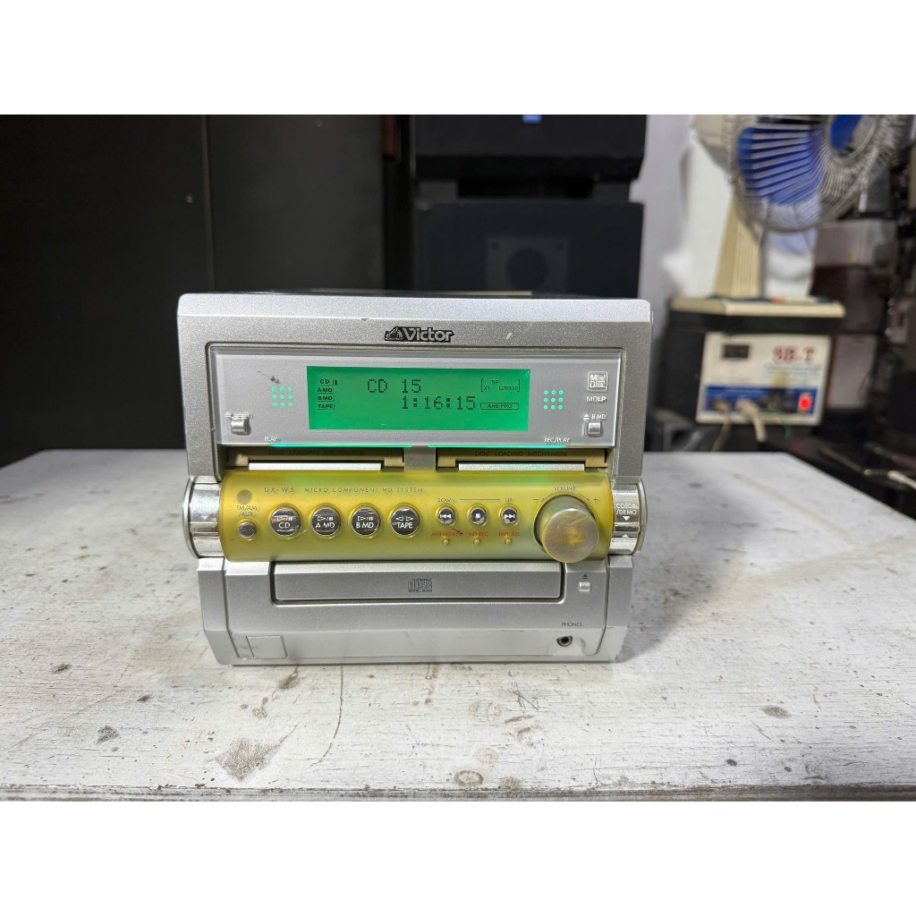 Bán cục dàn amply victor UX - W5 đẹp keng như hình hát cực tốt( mua ip e)