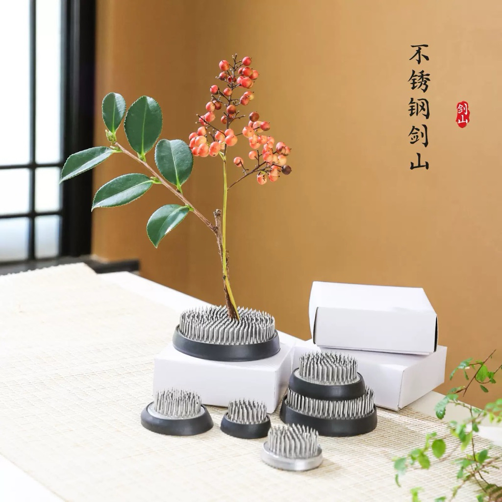 Bàn Chông Cắm Hoa , Đế Chông Cắm Hoa Thép Không Gỉ Cao Cấp – Kenzan Cắm Hoa Nghệ Thuật Ikebana Đủ Kí