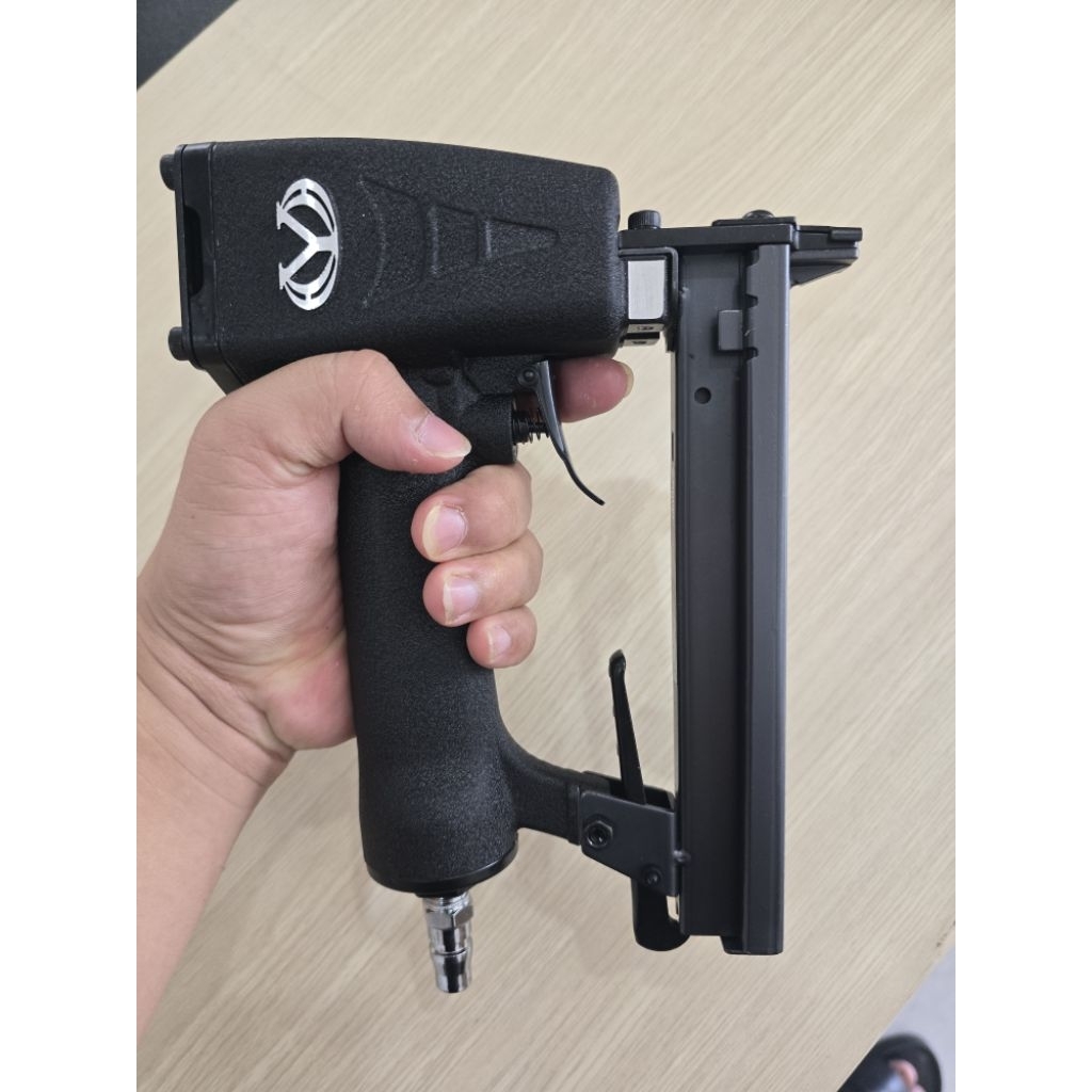 Máy Bắn Đinh U 425K HYBEST