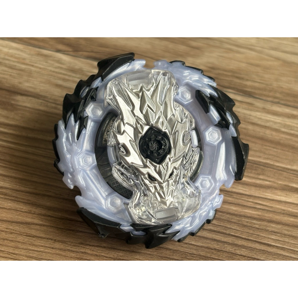 Con quay Bey Burst B-151 07 Wizard Bahamut .00C.Jl' Gen (Đã sử dụng)